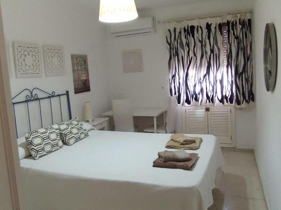 Apartamento Plaza Toros Seville Exterior photo